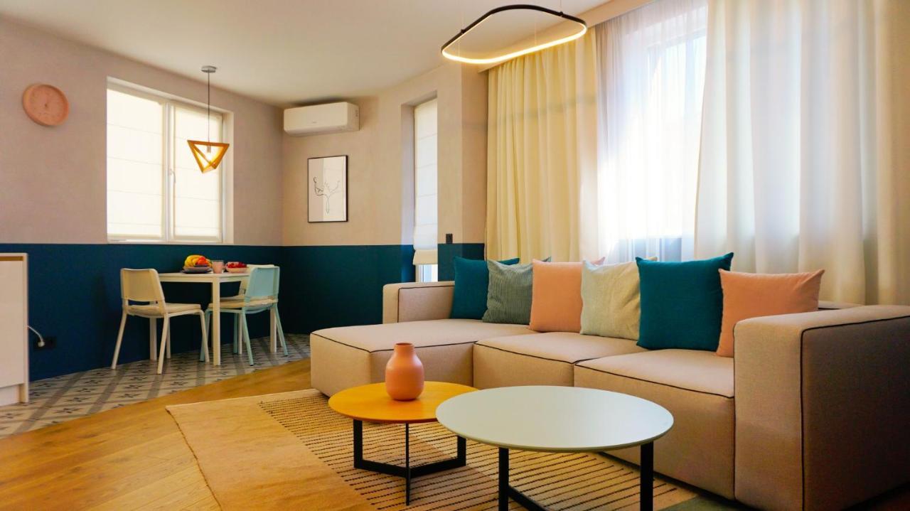 Апартамент Жасмин С Частен Гараж - Jasmin Apartment With Private Garage فارنا المظهر الخارجي الصورة