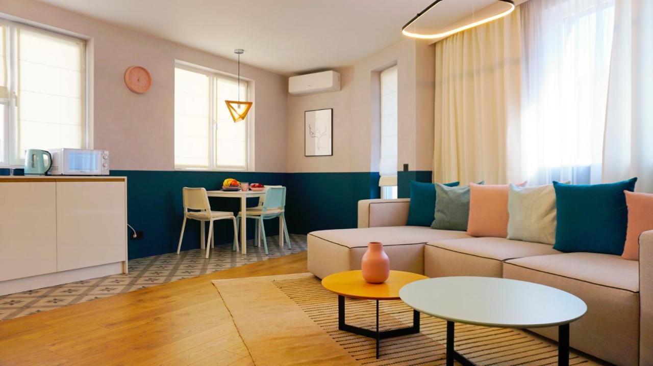 Апартамент Жасмин С Частен Гараж - Jasmin Apartment With Private Garage فارنا المظهر الخارجي الصورة